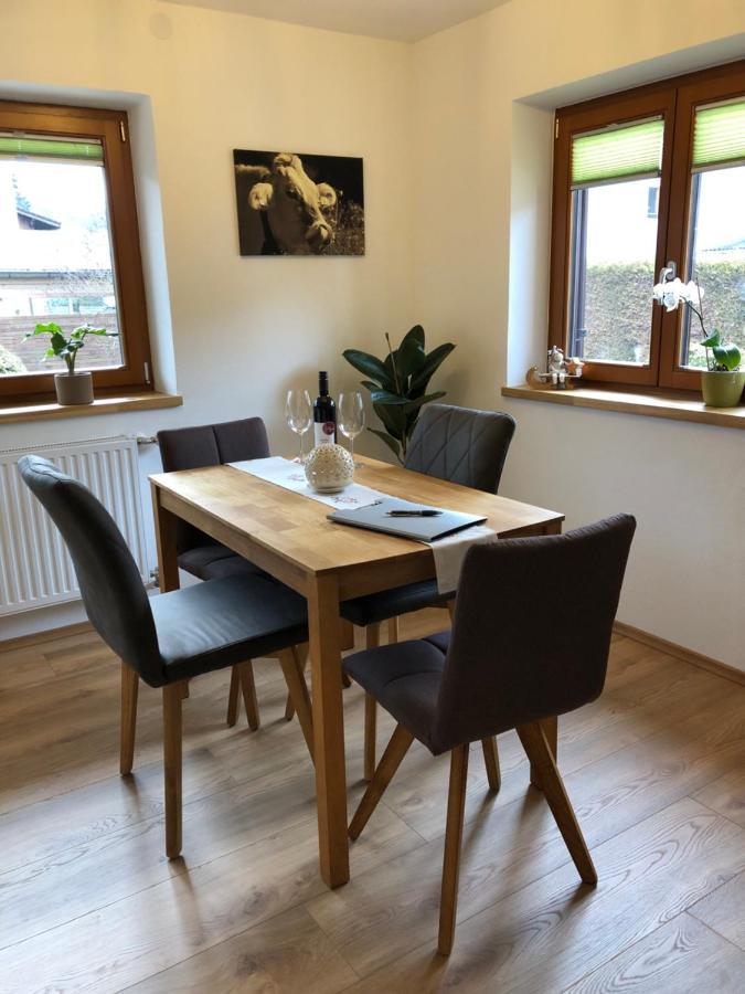 Haus Am Lechweg Lägenhet Reutte Exteriör bild